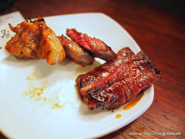 出一張嘴(中港店)：【食記】台中出一張嘴中港店@西區BRT中正國小 : 水準還在的日式燒肉店,點餐不手軟的食肉天堂,幸福真的只要出一張嘴!