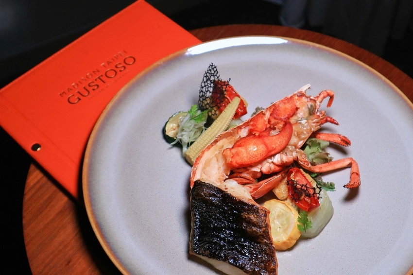 2019-08-26 04.03.44 1.jpg