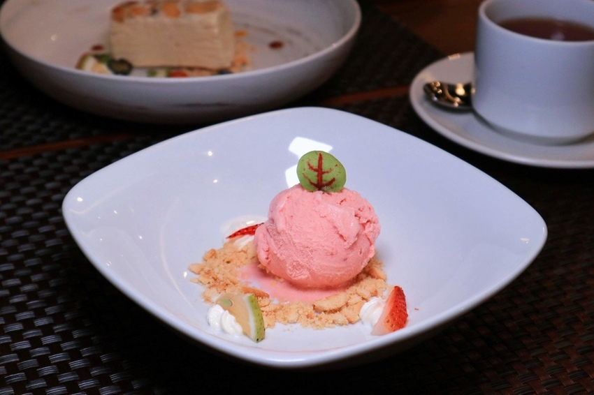 2019-08-26 04.03.39 1.jpg