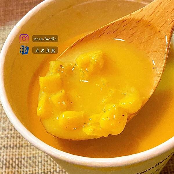 全家 X 嵜本 SAKImoto Bakery聯名玉米濃湯 @neru.foodie / 丸の良食