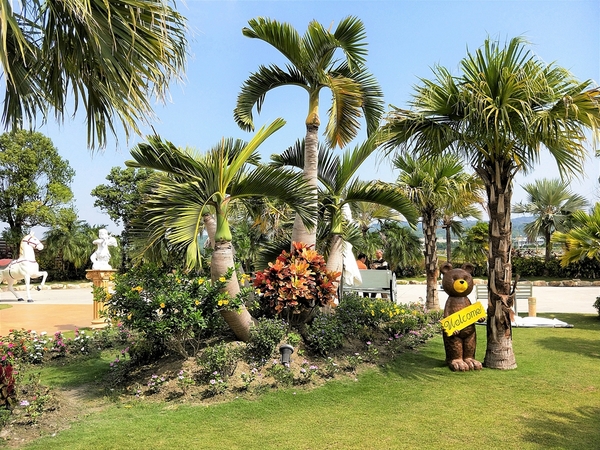 大村進昌咖啡烘焙館：【彰化大村景點】進昌咖啡烘焙館~巴洛克式建築，彷彿來到歐風的城堡，享用美味尊貴的下午茶