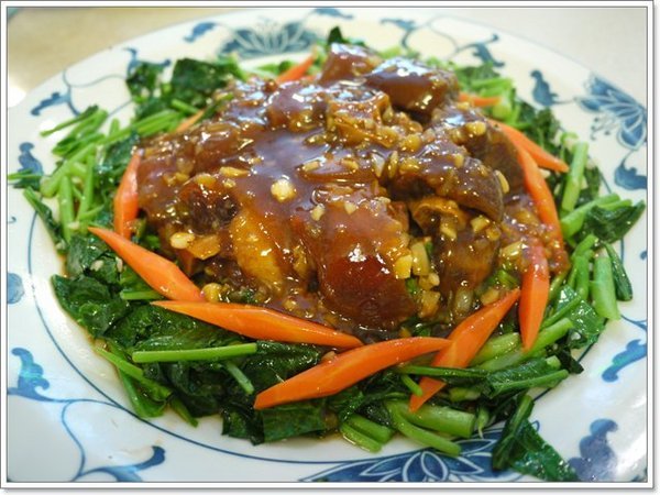 宋廚菜館：台北信義 宋廚菜館 烤鴨多吃～噴汁鴨皮令人難忘，可是...