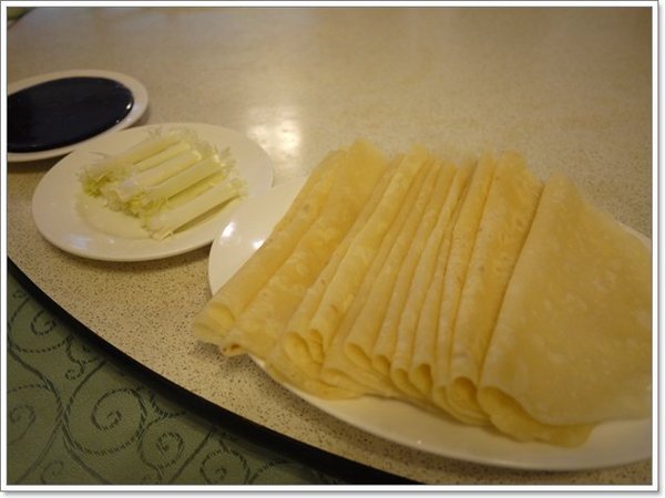 宋廚菜館：台北信義 宋廚菜館 烤鴨多吃～噴汁鴨皮令人難忘，可是...