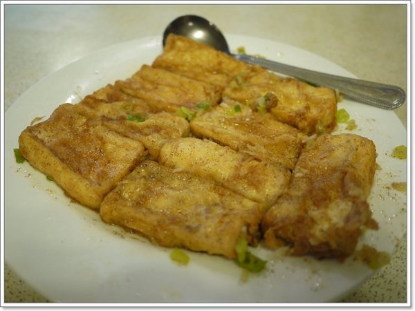 宋廚菜館：台北信義 宋廚菜館 烤鴨多吃～噴汁鴨皮令人難忘，可是...