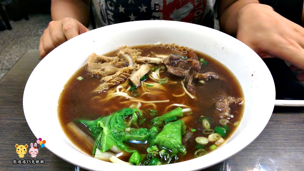 【台中河南路餐廳】陳師傅牛肉麵