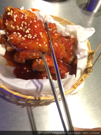 《黃oppa chicken》來自星星的炸雞、炒年糕-東區延吉街超人氣美食新開幕!