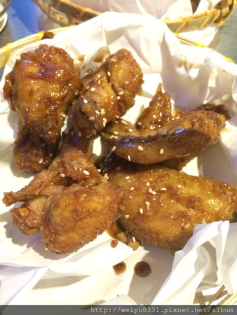 《黃oppa chicken》來自星星的炸雞、炒年糕-東區延吉街超人氣美食新開幕!