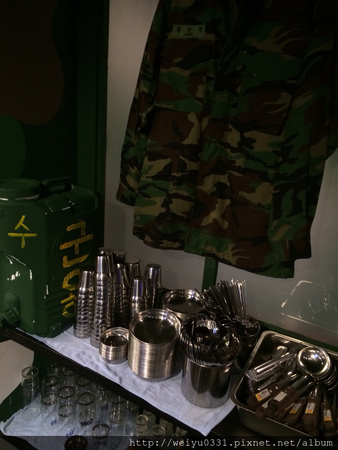 《黃oppa chicken》來自星星的炸雞、炒年糕-東區延吉街超人氣美食新開幕!