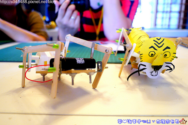 【雲林▍親子景點】雲中街文創聚落(DIY機械人)♥大朋友小朋友都適合，一起動手來做機械人