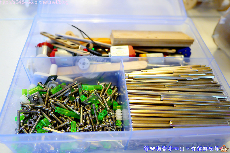 【雲林▍親子景點】雲中街文創聚落(DIY機械人)♥大朋友小朋友都適合，一起動手來做機械人