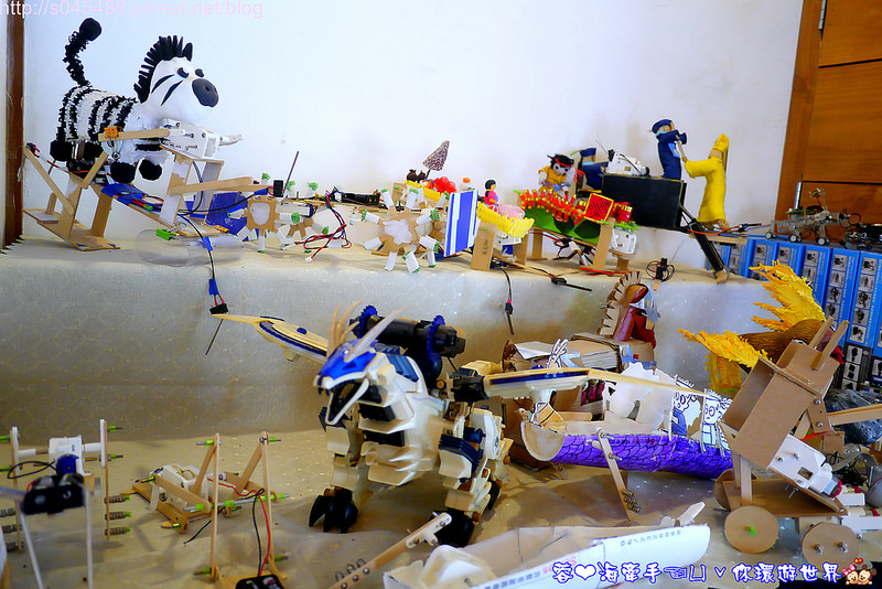 【雲林▍親子景點】雲中街文創聚落(DIY機械人)♥大朋友小朋友都適合，一起動手來做機械人