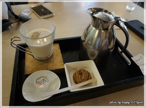 [高雄]自家烘焙AOP吐司比早午餐更迷人★多一點咖啡館A Little More