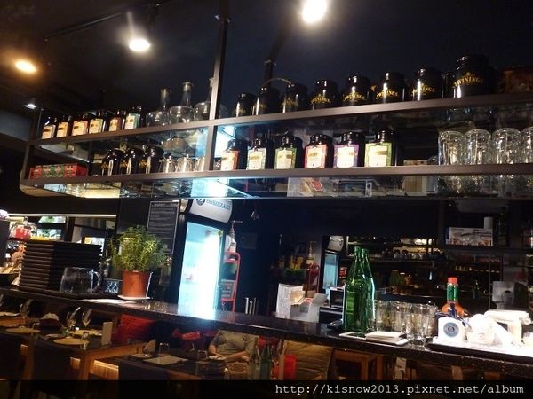 琺蘭14-櫃枱.JPG 琺蘭14-櫃枱.JPG