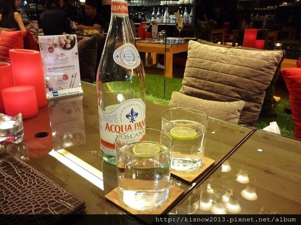 琺蘭27-礦泉水.JPG 琺蘭27-礦泉水.JPG