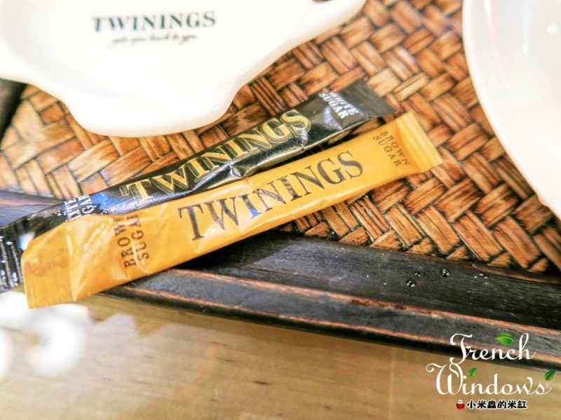 【捷運市政府站】FrenchWindows 琺蘭綺瑥朵~奢華待遇，六星級尊爵享受，好姊妹的約會勝地♥(免費WIFI/不限時/約會聚餐聖地)