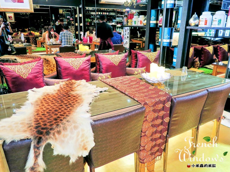 【捷運市政府站】FrenchWindows 琺蘭綺瑥朵~奢華待遇，六星級尊爵享受，好姊妹的約會勝地♥(免費WIFI/不限時/約會聚餐聖地)