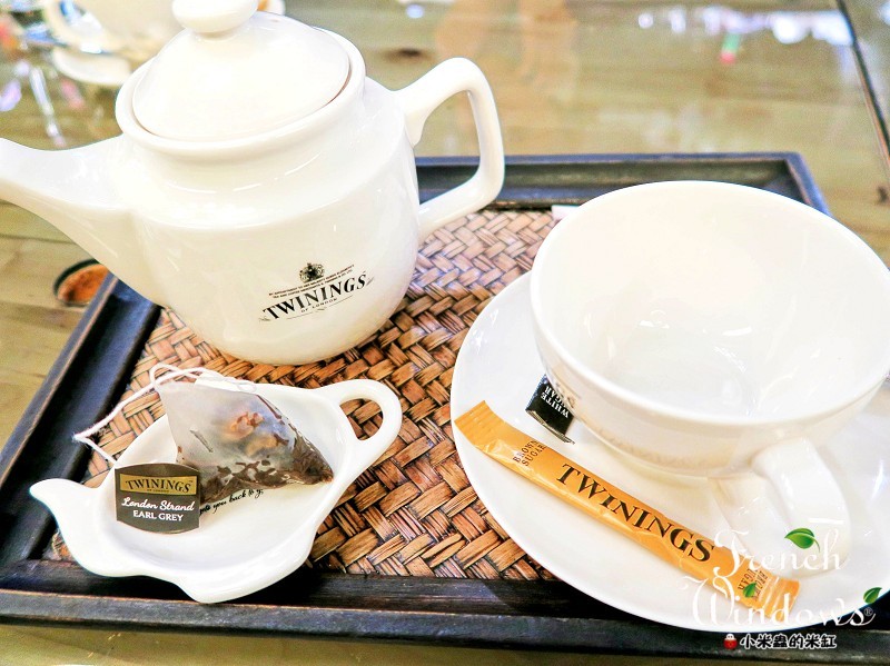 【捷運市政府站】FrenchWindows 琺蘭綺瑥朵~奢華待遇，六星級尊爵享受，好姊妹的約會勝地♥(免費WIFI/不限時/約會聚餐聖地)