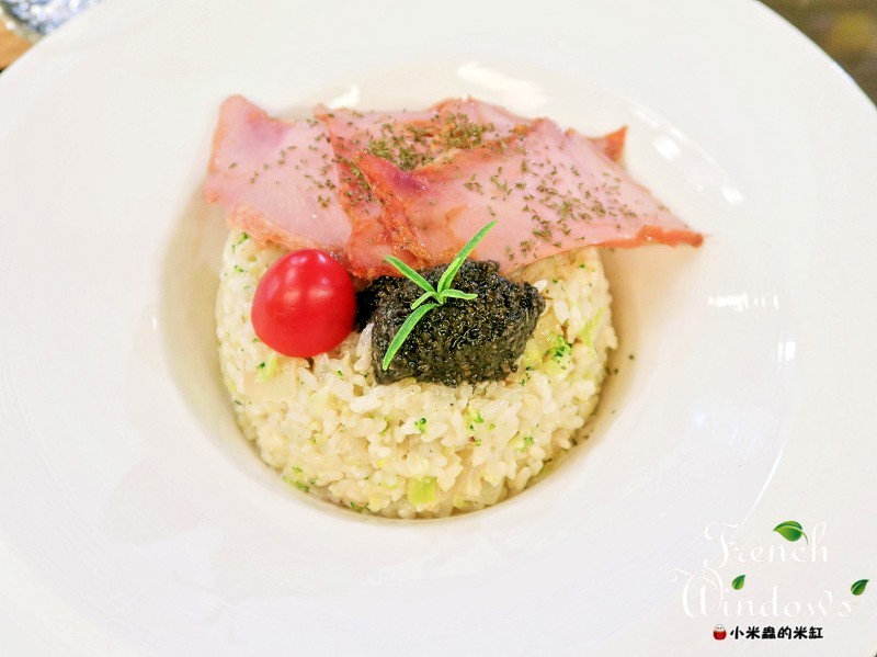 【捷運市政府站】FrenchWindows 琺蘭綺瑥朵~奢華待遇，六星級尊爵享受，好姊妹的約會勝地♥(免費WIFI/不限時/約會聚餐聖地)