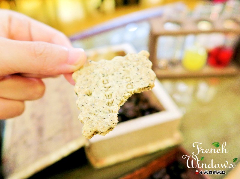 【捷運市政府站】FrenchWindows 琺蘭綺瑥朵~奢華待遇，六星級尊爵享受，好姊妹的約會勝地♥(免費WIFI/不限時/約會聚餐聖地)