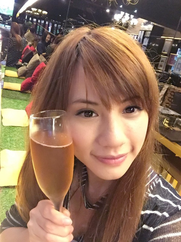 【捷運市政府站】FrenchWindows 琺蘭綺瑥朵~奢華待遇，六星級尊爵享受，好姊妹的約會勝地♥(免費WIFI/不限時/約會聚餐聖地)