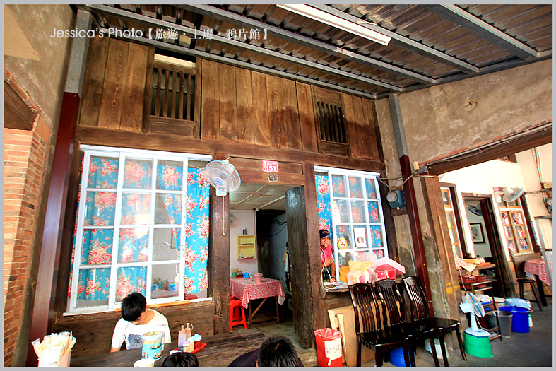 桃園龍潭●三坑老街●阿香菜包/阿秋姨牛汶水/59號的冰滴咖啡/江夏堂/永福宮