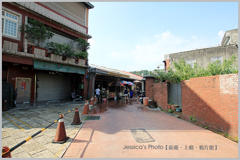 桃園龍潭●三坑老街●阿香菜包/阿秋姨牛汶水/59號的冰滴咖啡/江夏堂/永福宮