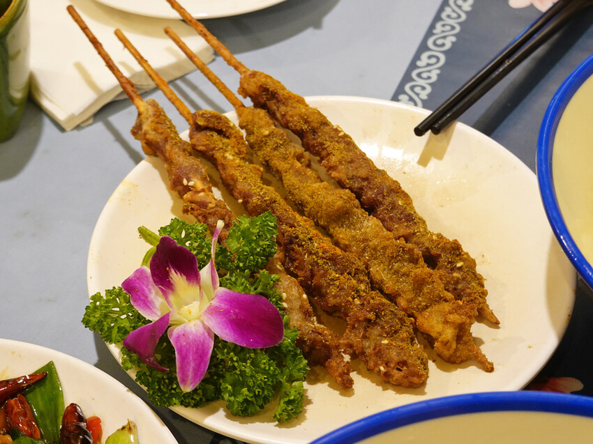台北大安—秦味館｜任由舌尖上的酸麻辣 溜一趟陝西香料之旅｜國父紀念館、東區