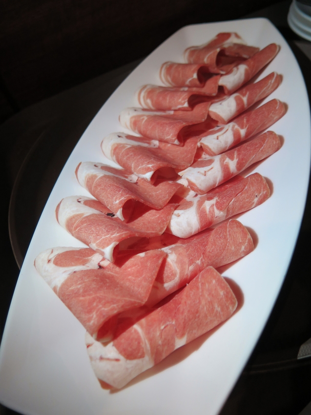 IMG_9545.JPG - 【台北】橘色涮涮屋。二館仁愛店高價單點式火鍋。南洋峇里spa撰寫