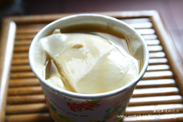 『食記』高雄三民。85度c高醫大二代店,濃郁芒果霜淇淋好吃(85度c CAFE)