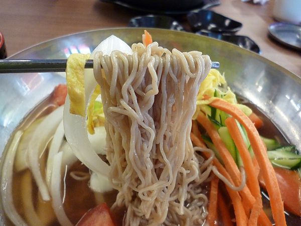 朝鮮味韓國料理(仁愛二店)：各式各樣的小菜吃到到飽--朝鮮味韓國料理餐廳安和店