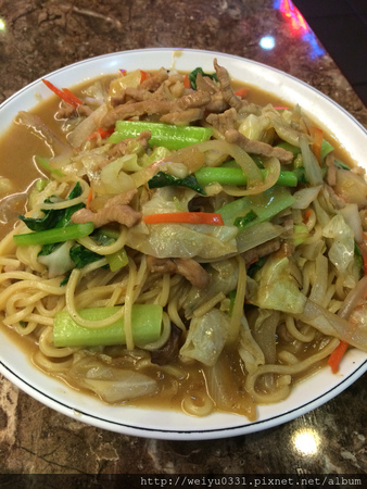 松山區美食-京華城美食推薦、八德路人氣熱炒聚會店《阿忠熱炒》