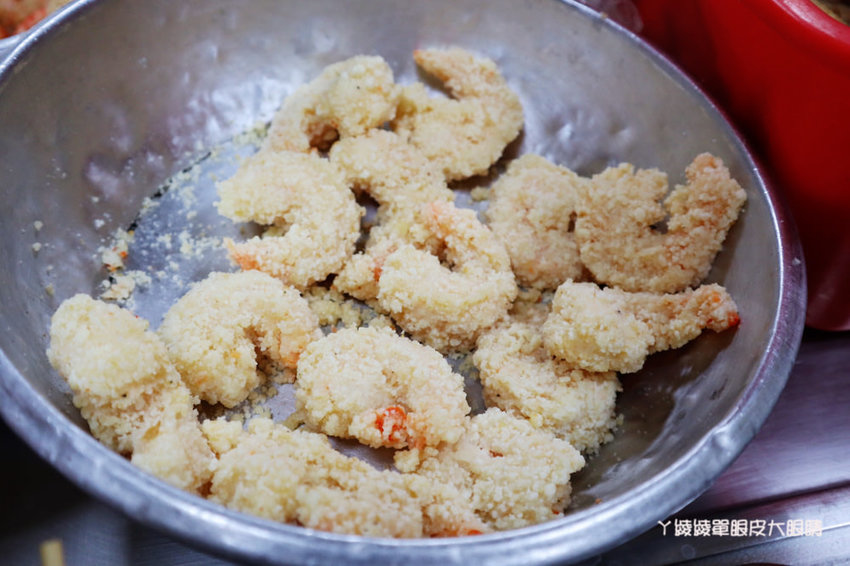 新竹鹹酥雞推薦蕭家鹽酥雞，隱身巷弄的低調鹽酥雞店，什麼都可以炸？