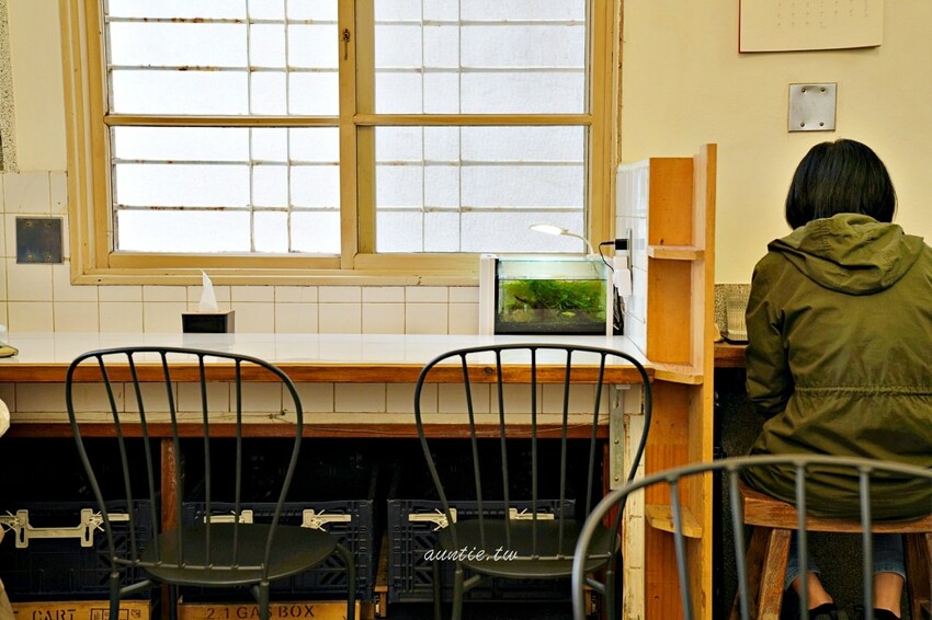 台南市東區【台南】中西區|和喫咖啡,老屋咖啡廳,圓滾滾鬆餅球,豐盛早午餐