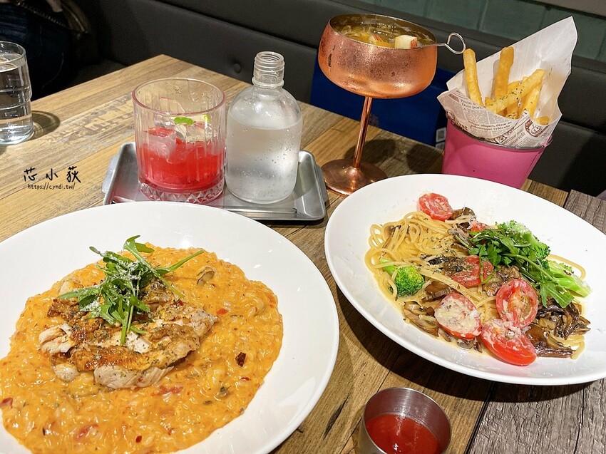 HUN 混，台中一中街平價大份量義大利麵，免費加麵加飯，工業風裝潢，招牌橘醬必吃 - Cyndi love’s 享食天堂