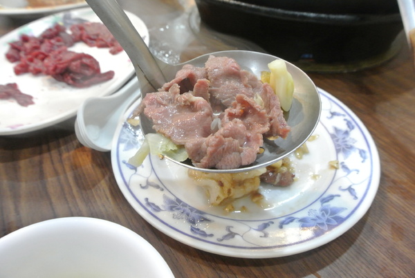 牛老大涮牛肉(總店)：超新鮮牛肉涮~