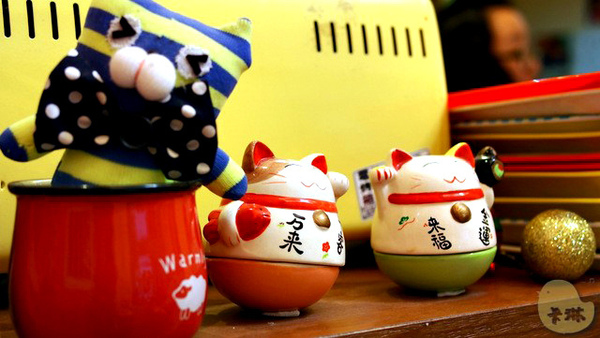 這裡有貓 caf'e：【食記】台中。《這裡有貓 caf'e》超可愛貓拉花！