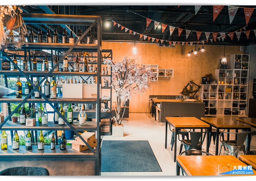 平日點排餐享沙拉吧吃到飽,MASTRO CAFE(戰斧教父內湖店),,SOP脆皮炸雞/牛尾湯無限喝！加50元再享粉紅氣泡酒/啤酒無限暢飲！內湖餐酒館推薦,內湖牛排餐廳推薦,內湖美式餐廳推薦,捷運港墘站