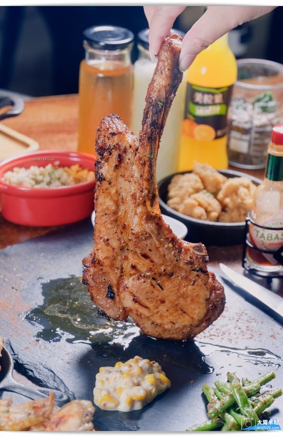 平日點排餐享沙拉吧吃到飽,MASTRO CAFE(戰斧教父內湖店),,SOP脆皮炸雞/牛尾湯無限喝！加50元再享粉紅氣泡酒/啤酒無限暢飲！內湖餐酒館推薦,內湖牛排餐廳推薦,內湖美式餐廳推薦,捷運港墘站