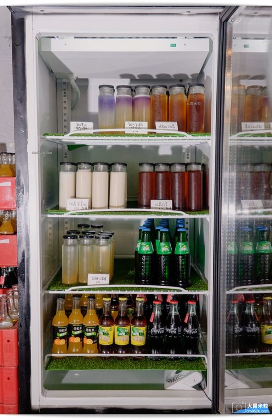 平日點排餐享沙拉吧吃到飽,MASTRO CAFE(戰斧教父內湖店),,SOP脆皮炸雞/牛尾湯無限喝！加50元再享粉紅氣泡酒/啤酒無限暢飲！內湖餐酒館推薦,內湖牛排餐廳推薦,內湖美式餐廳推薦,捷運港墘站