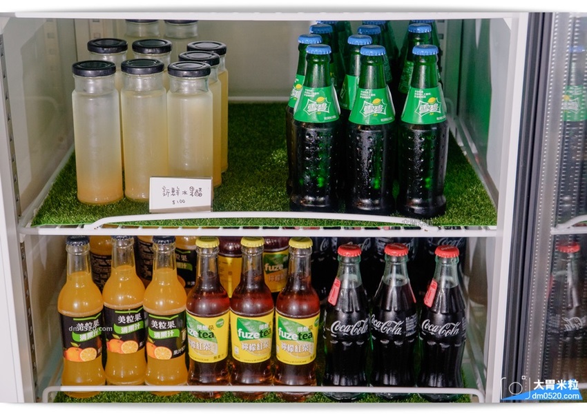 平日點排餐享沙拉吧吃到飽,MASTRO CAFE(戰斧教父內湖店),,SOP脆皮炸雞/牛尾湯無限喝！加50元再享粉紅氣泡酒/啤酒無限暢飲！內湖餐酒館推薦,內湖牛排餐廳推薦,內湖美式餐廳推薦,捷運港墘站