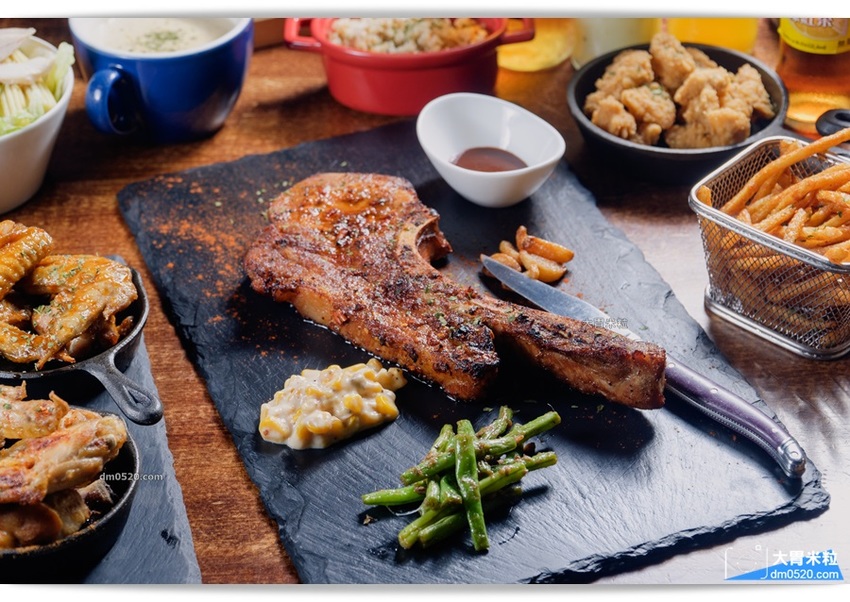 平日點排餐享沙拉吧吃到飽,MASTRO CAFE(戰斧教父內湖店),,SOP脆皮炸雞/牛尾湯無限喝！加50元再享粉紅氣泡酒/啤酒無限暢飲！內湖餐酒館推薦,內湖牛排餐廳推薦,內湖美式餐廳推薦,捷運港墘站