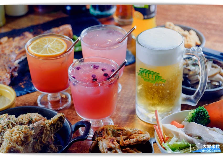 平日點排餐享沙拉吧吃到飽,MASTRO CAFE(戰斧教父內湖店),,SOP脆皮炸雞/牛尾湯無限喝！加50元再享粉紅氣泡酒/啤酒無限暢飲！內湖餐酒館推薦,內湖牛排餐廳推薦,內湖美式餐廳推薦,捷運港墘站