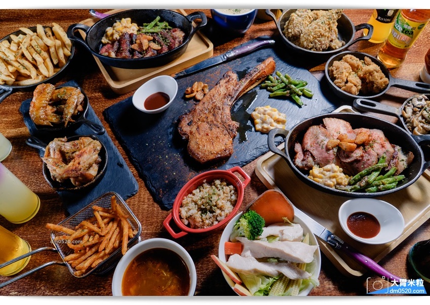 平日點排餐享沙拉吧吃到飽,MASTRO CAFE(戰斧教父內湖店),,SOP脆皮炸雞/牛尾湯無限喝！加50元再享粉紅氣泡酒/啤酒無限暢飲！內湖餐酒館推薦,內湖牛排餐廳推薦,內湖美式餐廳推薦,捷運港墘站