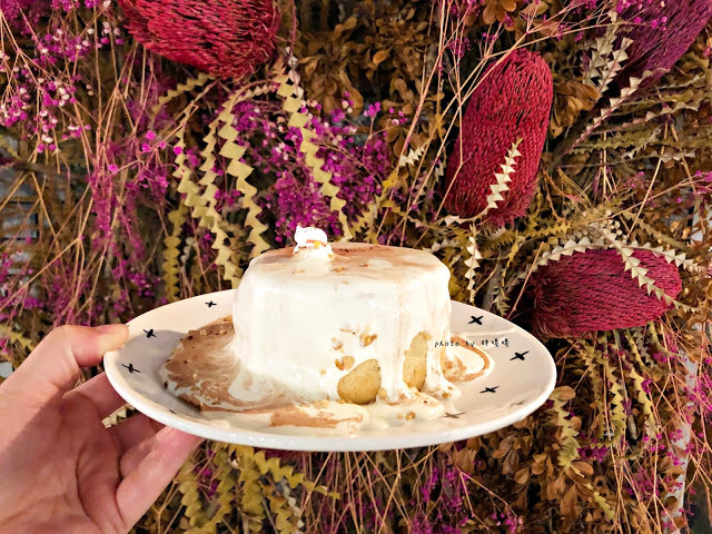 【台北 內湖】Mastro Cafe🔱內湖科學園區附近的美式餐酒館，空間寬敞舒適，肉品滋味啵兒棒，鮮奶油融雪蛋糕也口味也很棒，燈光美、氣氛佳的用餐好場所😉