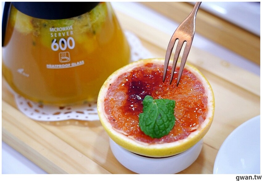 台中2D漫畫餐廳又一間！不限時、不收服務費，還有好吃下午茶～