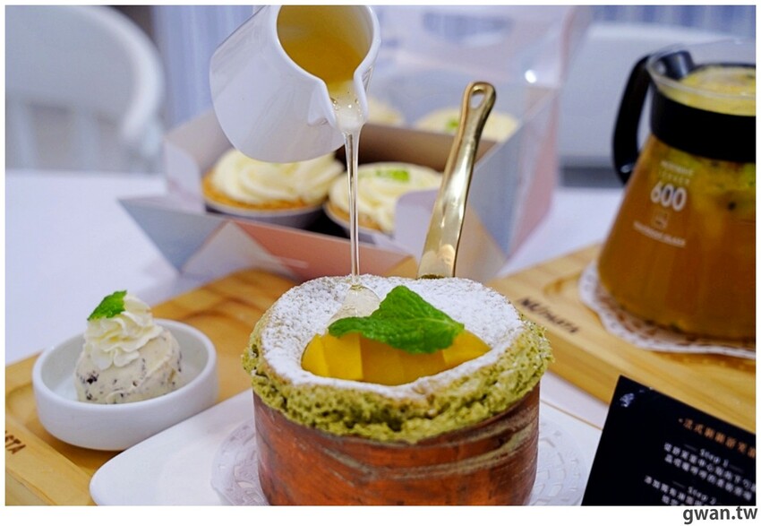 台中2D漫畫餐廳又一間！不限時、不收服務費，還有好吃下午茶～