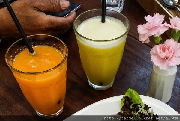 PSX_20150418_042311.jpg PSX_20150418_042311.jpg