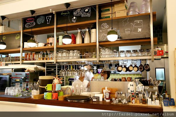 Fotor_142935744823916.jpg Fotor_142935744823916.jpg