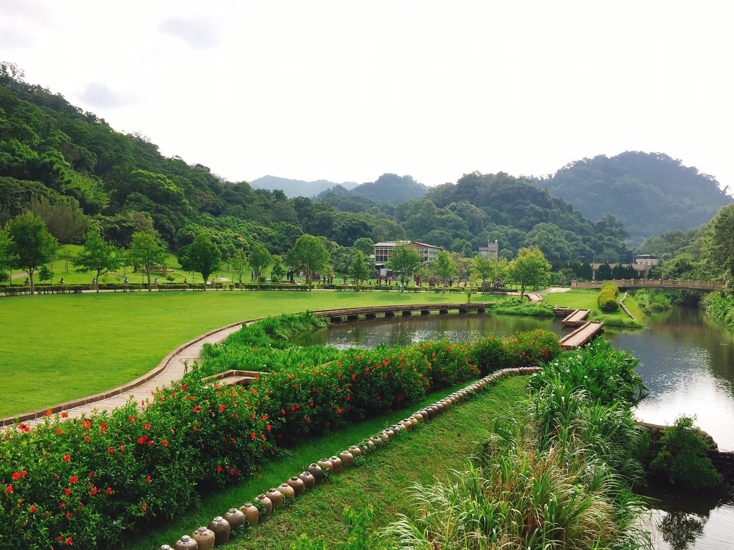 【桃園】兩蔣慈湖文化園區 碧草如茵涼風吹徐 適合當作中繼站休息片刻