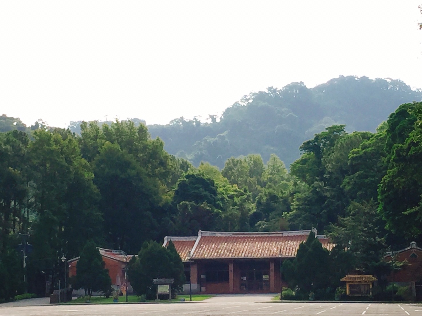 【桃園】兩蔣慈湖文化園區 碧草如茵涼風吹徐 適合當作中繼站休息片刻